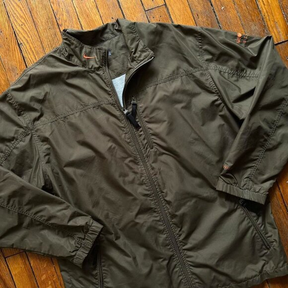 Rare Vintage 2002 Nike Signs Mel Gibson Cast & Crew Zip Up Windbreaker Jacket - Picture 2 of 8